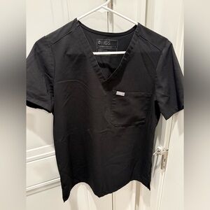 FIGS Catarina one pocket top, women’s small